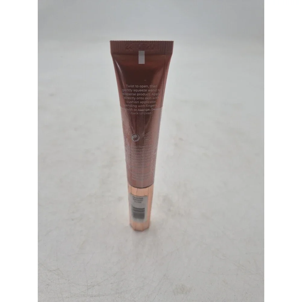 MCoBeauty Highlight and Glow Beauty Wand Liquid Highlighter Bronze